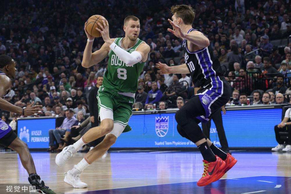 首节比赛 首节比赛