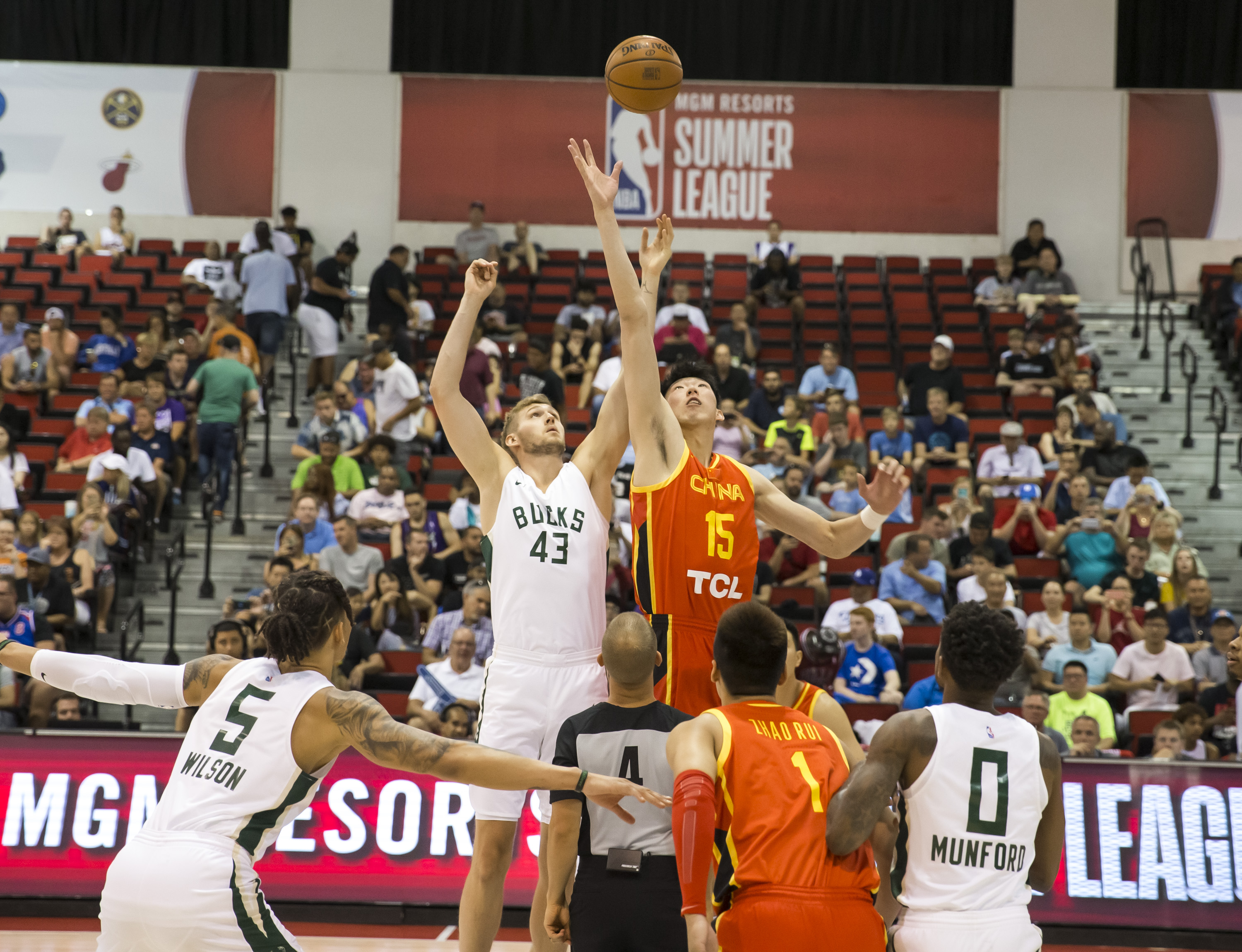 与波鸿战成 与波鸿战成