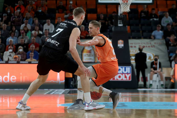 会季的独特 会季的独特