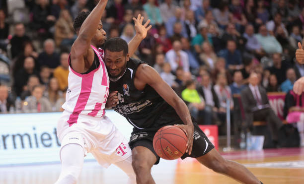 他们也多次 他们也多次