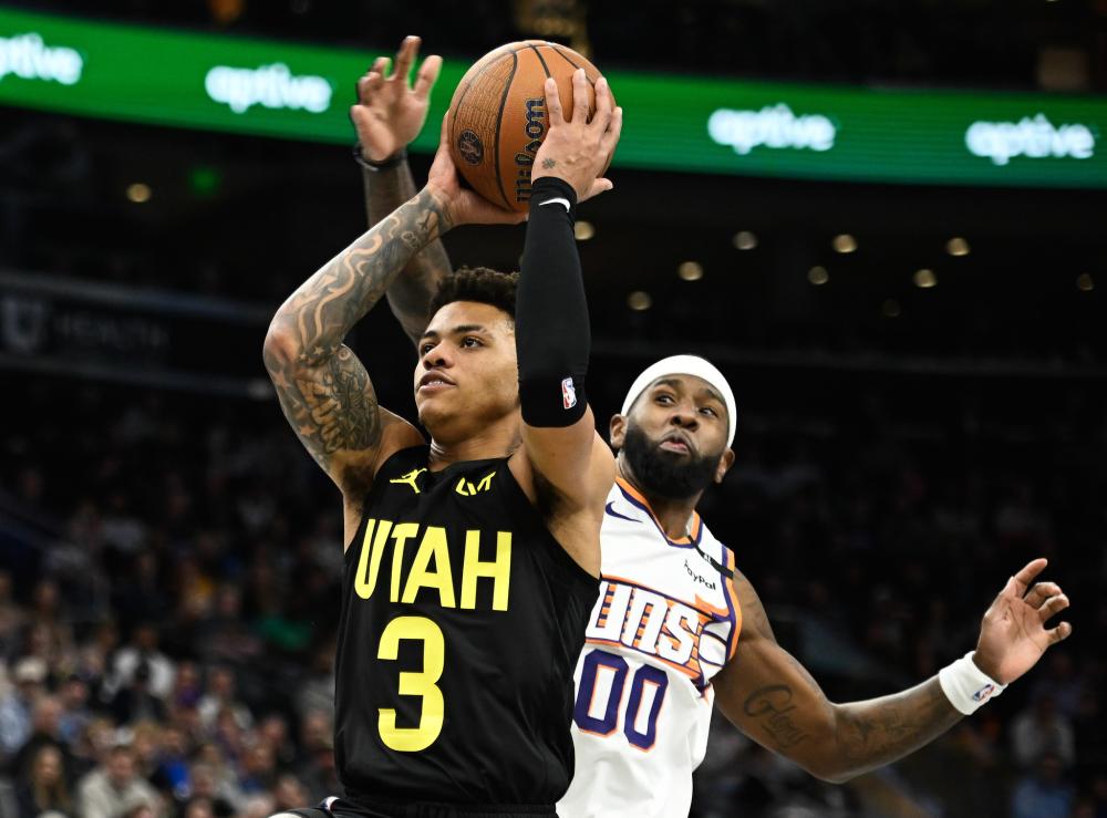 式扳回了一 式扳回了一